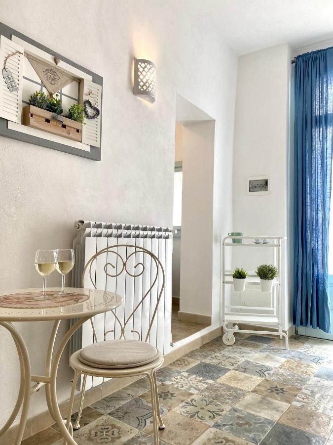 Dimore Aria Di Mare - Puglia Mia Apartments Монополи Екстериор снимка